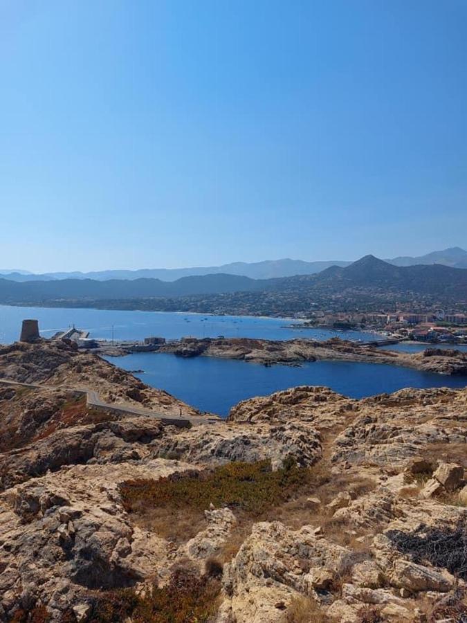 Appartement T4 Tres Bien Situe Et Climatise L'Ile-Rousse  Ngoại thất bức ảnh