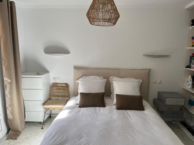Appartement T4 Tres Bien Situe Et Climatise L'Ile-Rousse  Ngoại thất bức ảnh